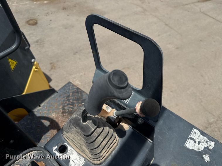 image for item ED5786 2007 Bomag BW 138 AC 