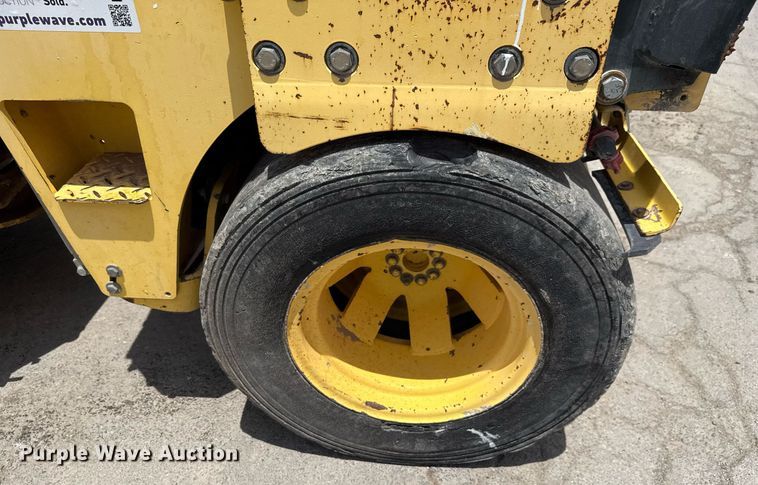 image for item ED5786 2007 Bomag BW 138 AC 