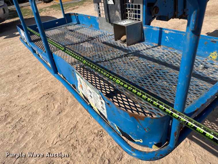 image for item ED5789 2012 Genie S-80X boom lift
