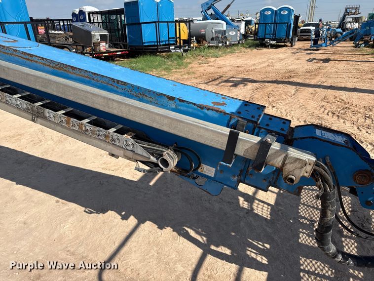 image for item ED5789 2012 Genie S-80X boom lift