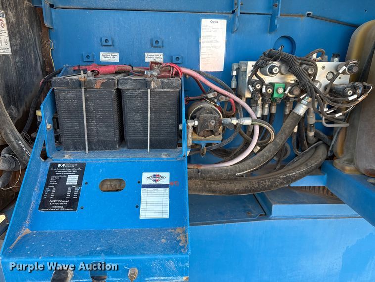 image for item ED5789 2012 Genie S-80X boom lift