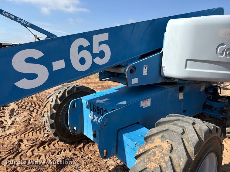 image for item ED5790 2007 Genie S-65  boom lift