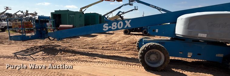 image for item ED5791 2010 Genie S-80X boom lift