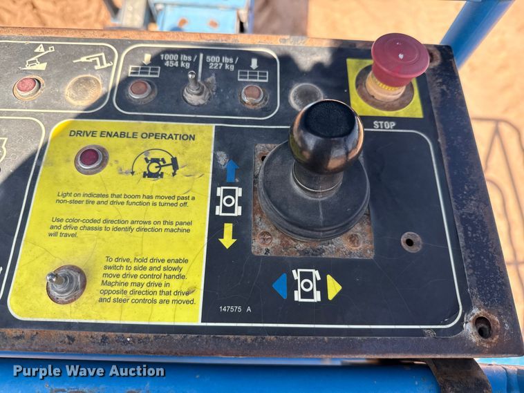 image for item ED5791 2010 Genie S-80X boom lift