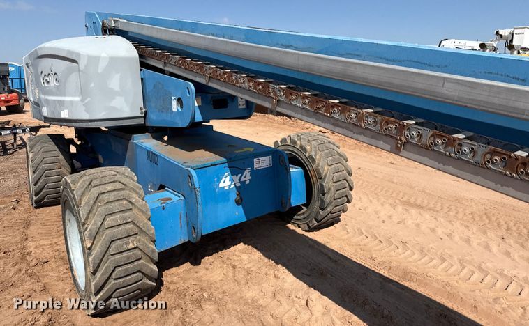image for item ED5791 2010 Genie S-80X boom lift