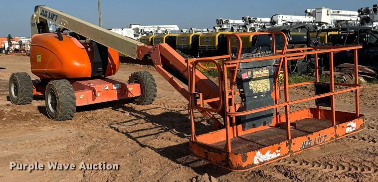 image for item ED5792 2003 JLG 600AJ boom lift