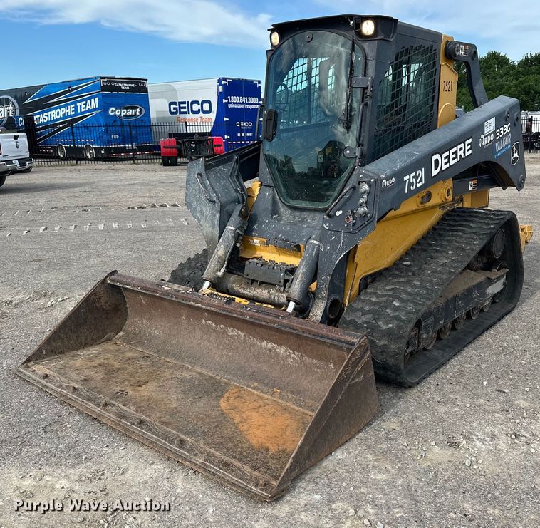 image for item EE0061 2018 John Deere 333G tracked skid steer loader