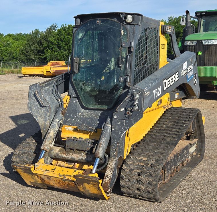 image for item EE0061 2018 John Deere 333G tracked skid steer loader
