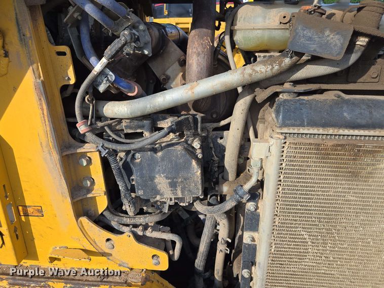 image for item EE0061 2018 John Deere 333G tracked skid steer loader