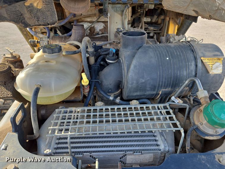 image for item EE0061 2018 John Deere 333G tracked skid steer loader