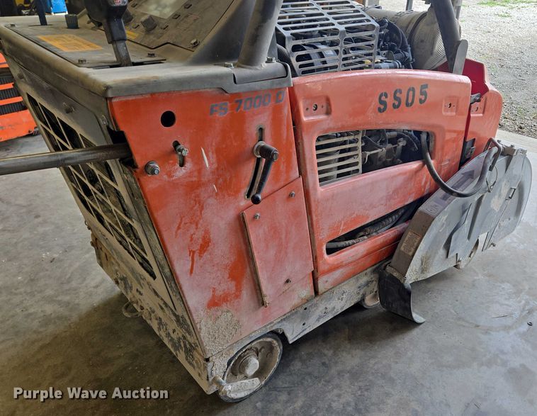 image for item EF1583 Husqvarna FS 7000 D concrete saw