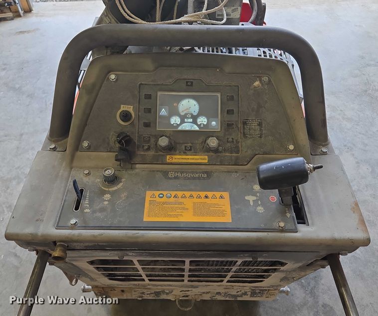 image for item EF1583 Husqvarna FS 7000 D concrete saw