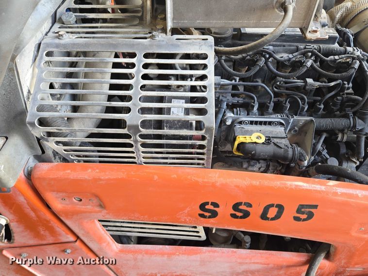 image for item EF1583 Husqvarna FS 7000 D concrete saw