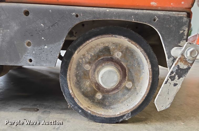 image for item EF1583 Husqvarna FS 7000 D concrete saw