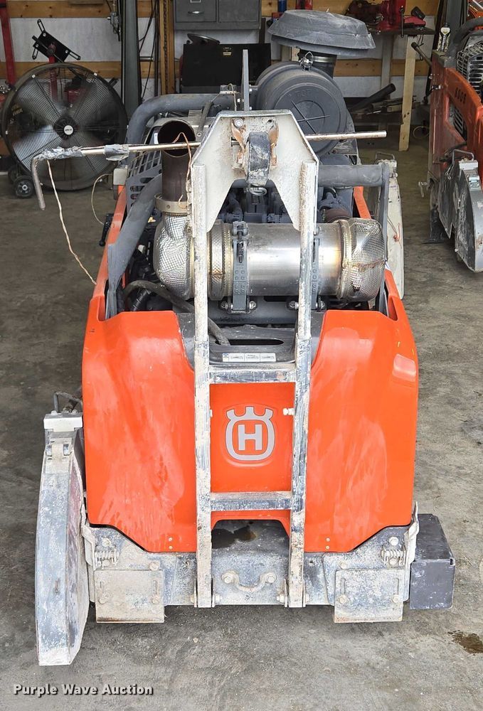 image for item EF1585 Husqvarna FS 7000 D concrete saw