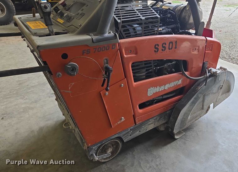 image for item EF1585 Husqvarna FS 7000 D concrete saw