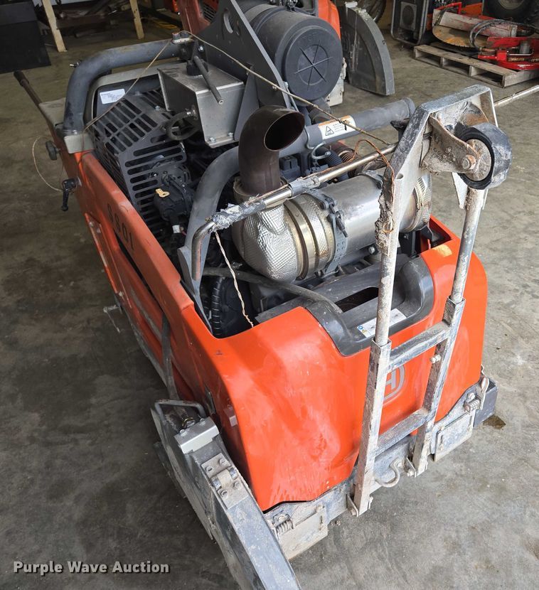 image for item EF1585 Husqvarna FS 7000 D concrete saw