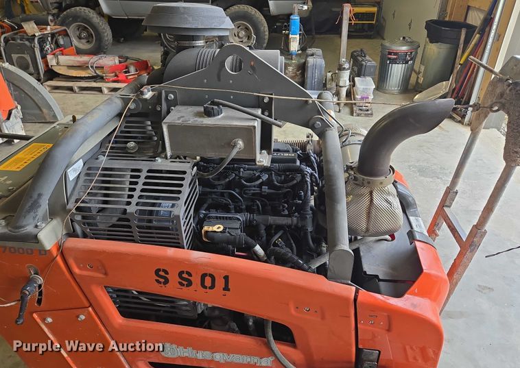 image for item EF1585 Husqvarna FS 7000 D concrete saw