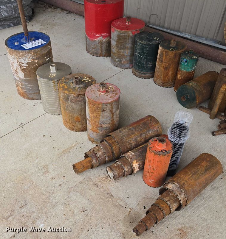 image for item EF1587 (22) core drills bits