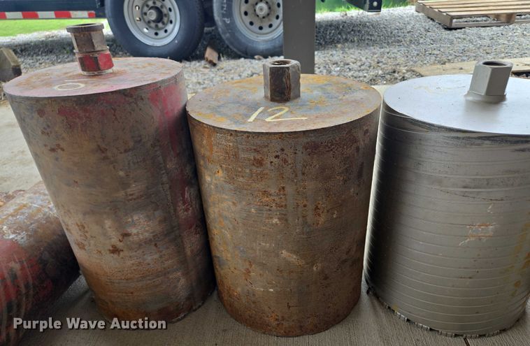 image for item EF1587 (22) core drills bits