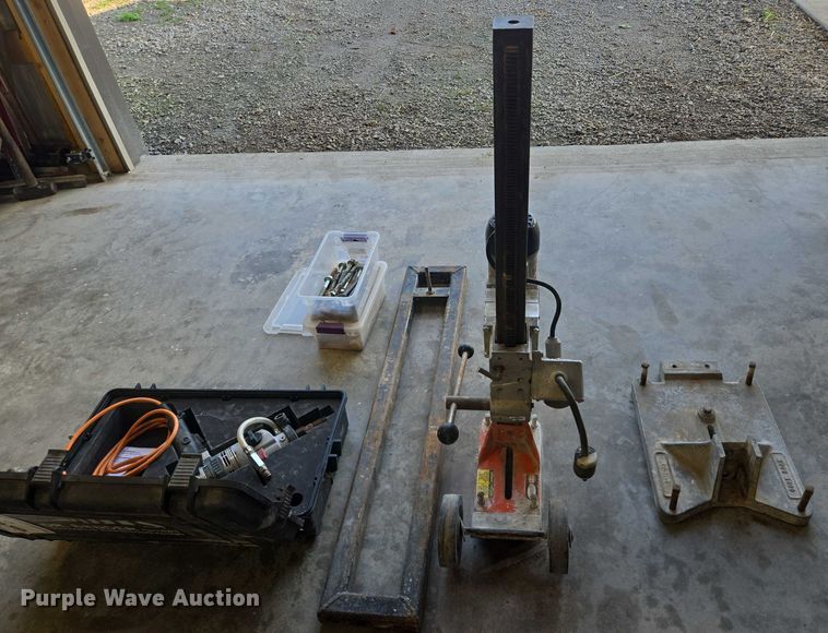 image for item EF1589 Concrete drills 