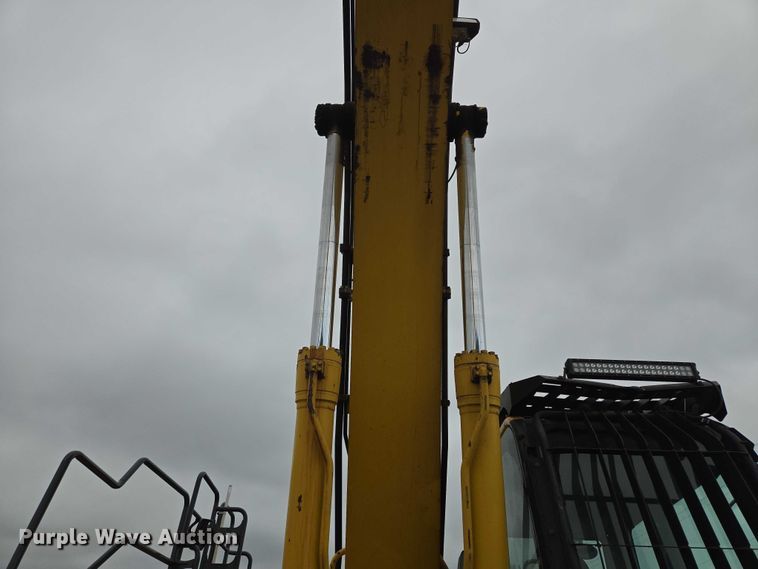 image for item EF1599 2016 Komatsu PC360LC-11 excavator