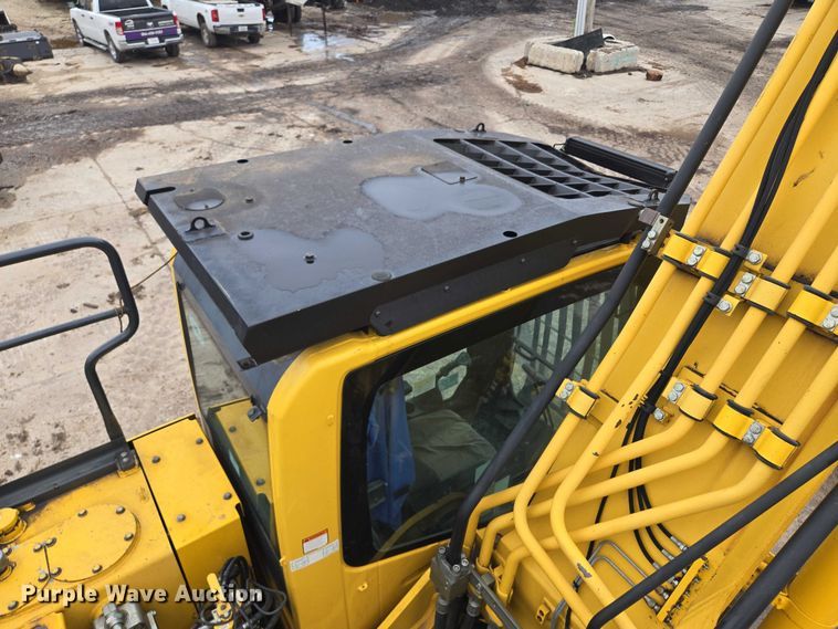 image for item EF1599 2016 Komatsu PC360LC-11 excavator