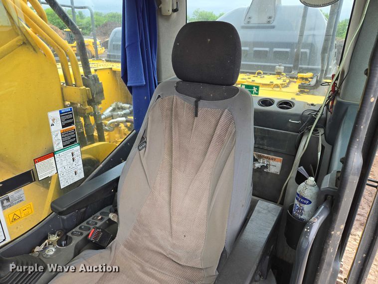 image for item EF1599 2016 Komatsu PC360LC-11 excavator