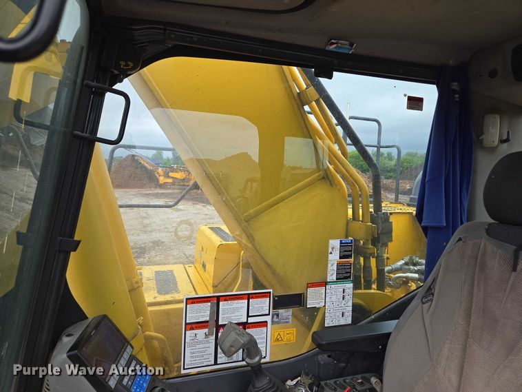 image for item EF1599 2016 Komatsu PC360LC-11 excavator