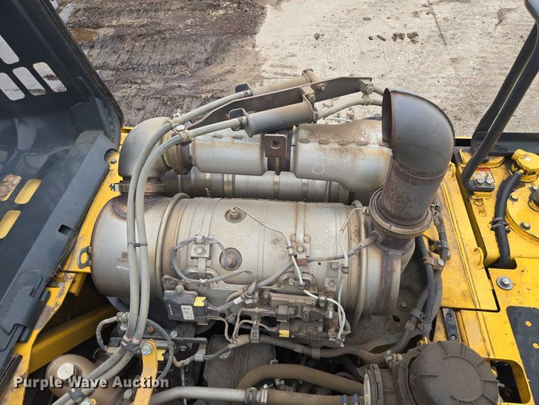 image for item EF1599 2016 Komatsu PC360LC-11 excavator