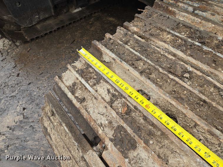 image for item EF1599 2016 Komatsu PC360LC-11 excavator