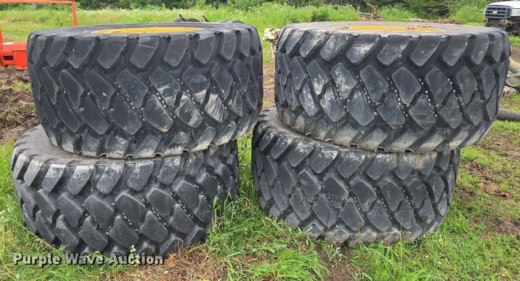 image for item EF1604 (4) Bridgestone 750/65R25 tires and wheels