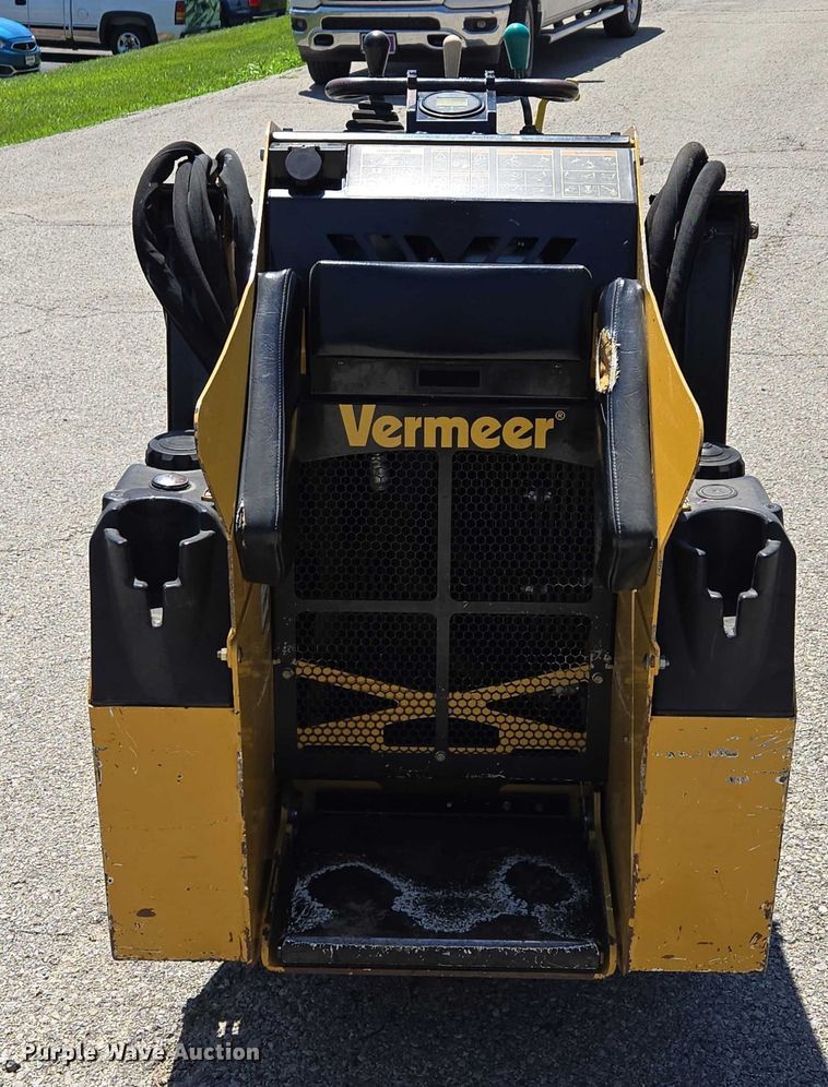 image for item EF1624 2018 Vermeer CTX100 compact utility loader