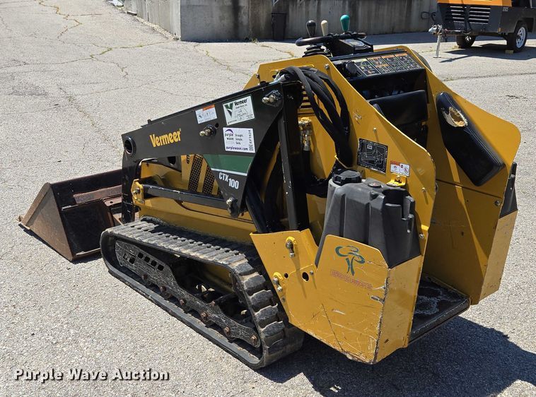 image for item EF1624 2018 Vermeer CTX100 compact utility loader