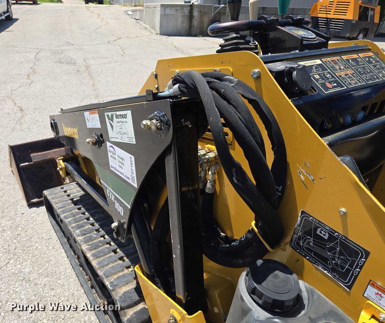image for item EF1624 2018 Vermeer CTX100 compact utility loader