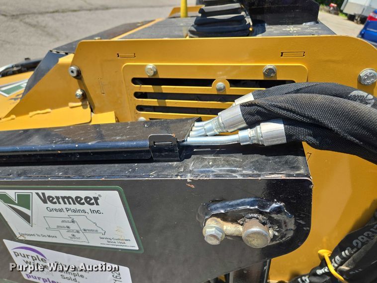 image for item EF1624 2018 Vermeer CTX100 compact utility loader