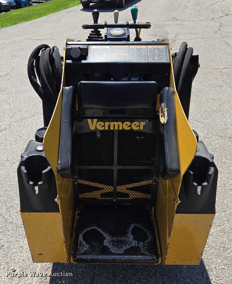 image for item EF1624 2018 Vermeer CTX100 compact utility loader