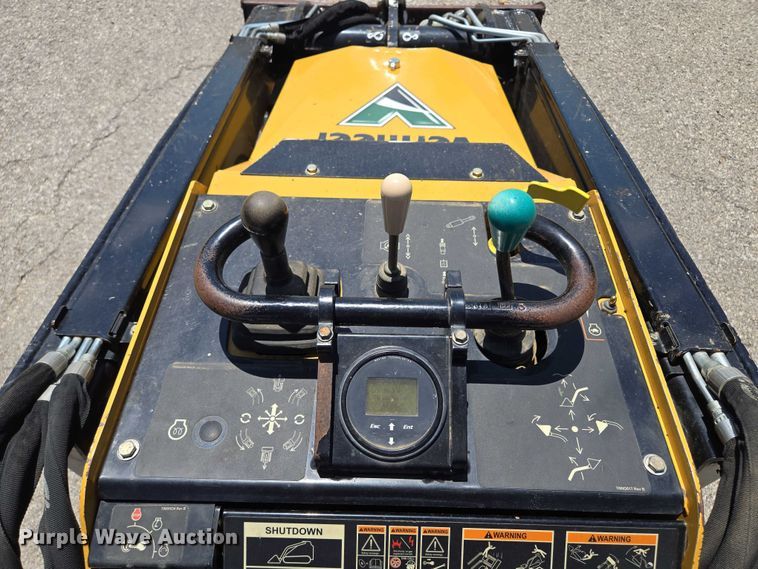 image for item EF1624 2018 Vermeer CTX100 compact utility loader