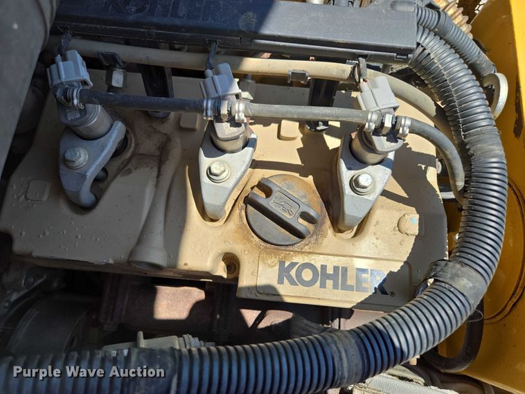 image for item EF1624 2018 Vermeer CTX100 compact utility loader