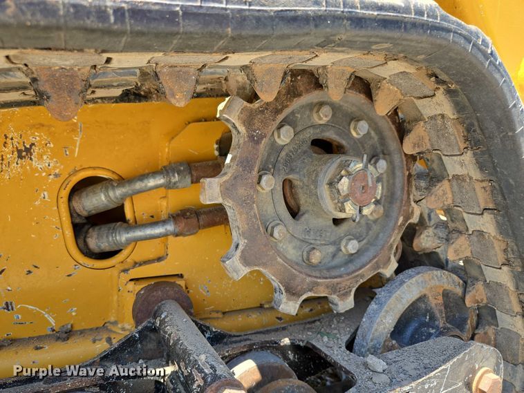 image for item EF1624 2018 Vermeer CTX100 compact utility loader