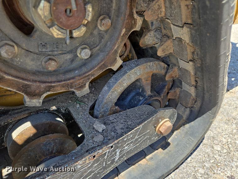 image for item EF1624 2018 Vermeer CTX100 compact utility loader