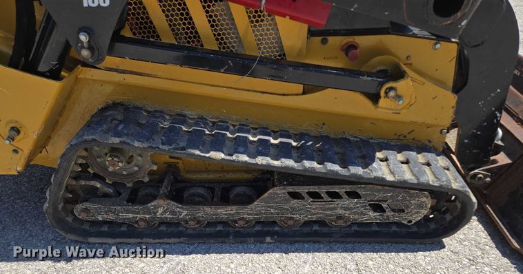 image for item EF1624 2018 Vermeer CTX100 compact utility loader