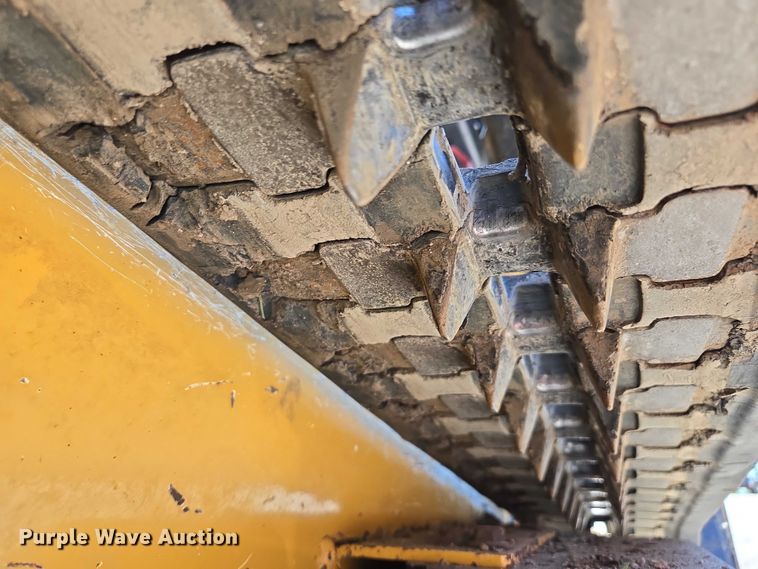 image for item EF1624 2018 Vermeer CTX100 compact utility loader