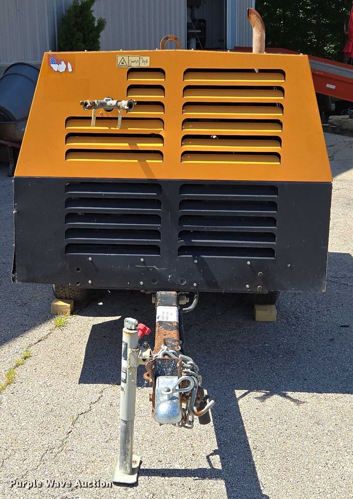 image for item EF1625 Sullivan Palatek D185PJD air compressor