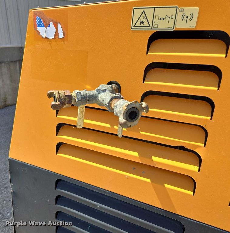 image for item EF1625 Sullivan Palatek D185PJD air compressor