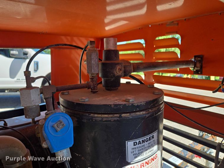 image for item EF1625 Sullivan Palatek D185PJD air compressor