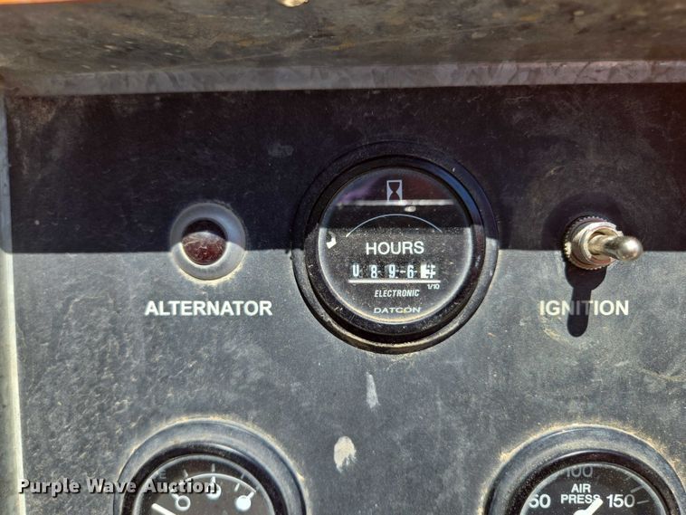 image for item EF1625 Sullivan Palatek D185PJD air compressor