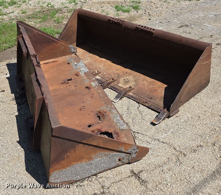 image for item EF1630 (2) skid steer buckets 