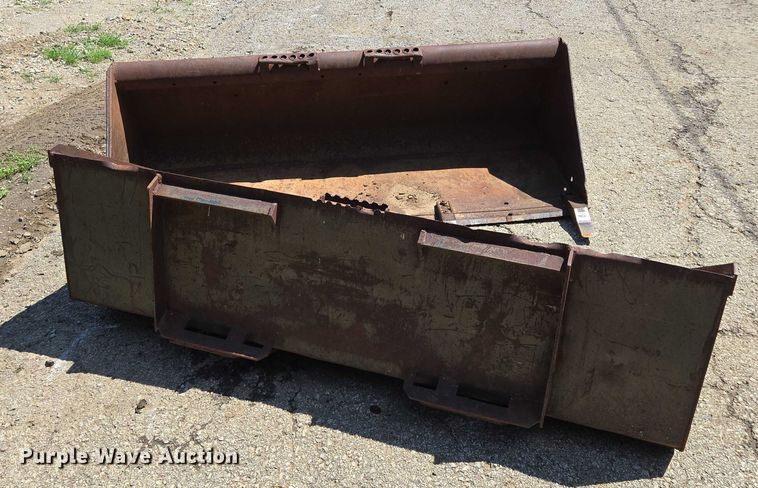 image for item EF1630 (2) skid steer buckets 