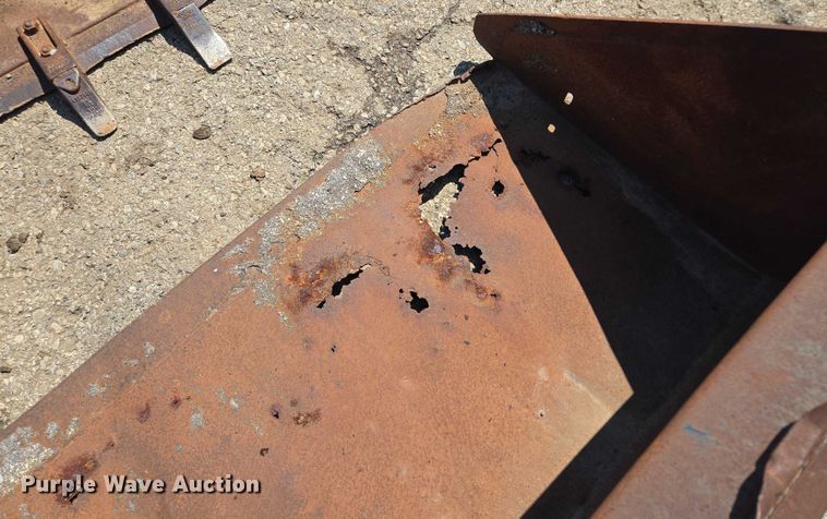 image for item EF1630 (2) skid steer buckets 